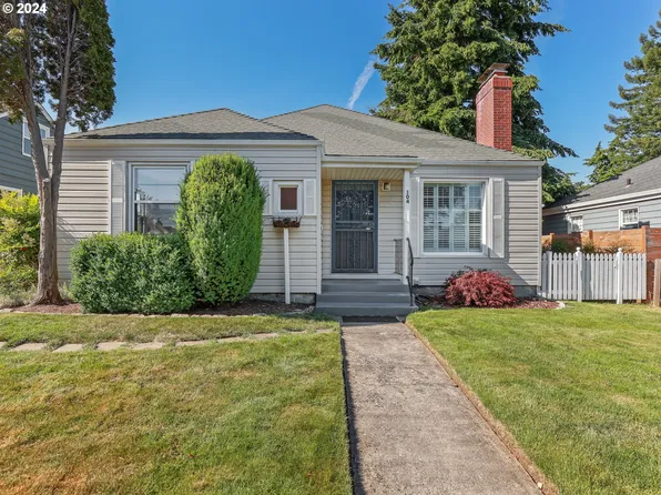 104 W 38th St, Vancouver, WA 98660