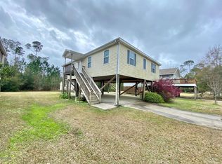 415 McClung St, Pass Christian, MS 39571