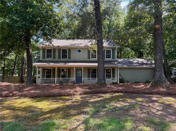 1870 Shady Creek Ln, Lawrenceville, GA 30043
