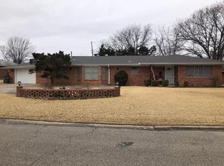 11 Larchmont Ln, Wewoka, OK 74884