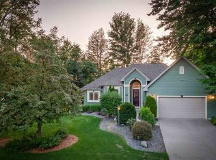 901 Chandler Ave, Plover, WI 54467