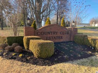 101 Troon Rd, Paducah, KY 42001