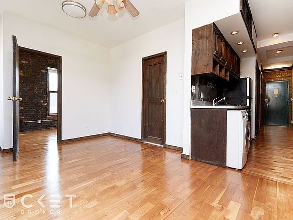 2nd image of 647 E 11th St APT 5