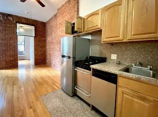 103 W 70th St APT 3B, New York, NY 10023