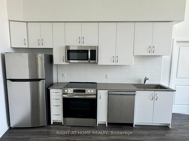 385 Arctic Red Dr #417 — Photo 4