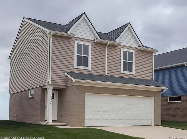 2089 Elmhurst St, Canton, MI 48187