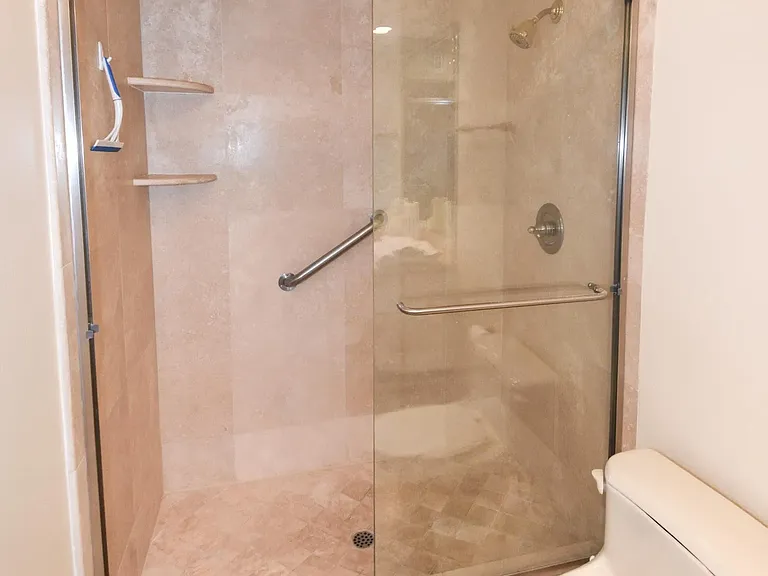 1810 Avenida Del Mundo #702 — Photo 18