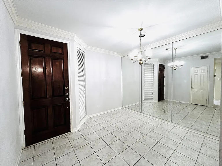 5200 Weslayan St #311 — Photo 5
