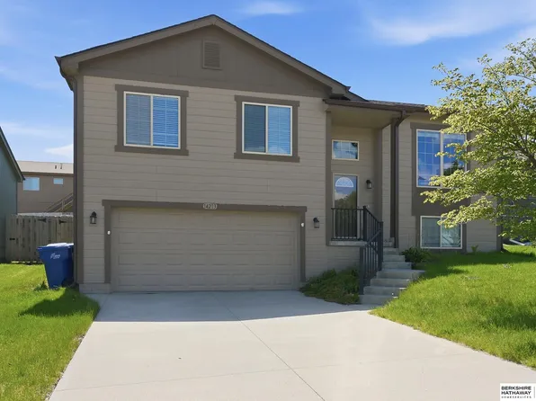 14213 Iowa St, Omaha, NE 68142