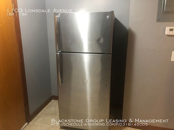 3rd image of 1103 Lonsdale Ave APT 3R