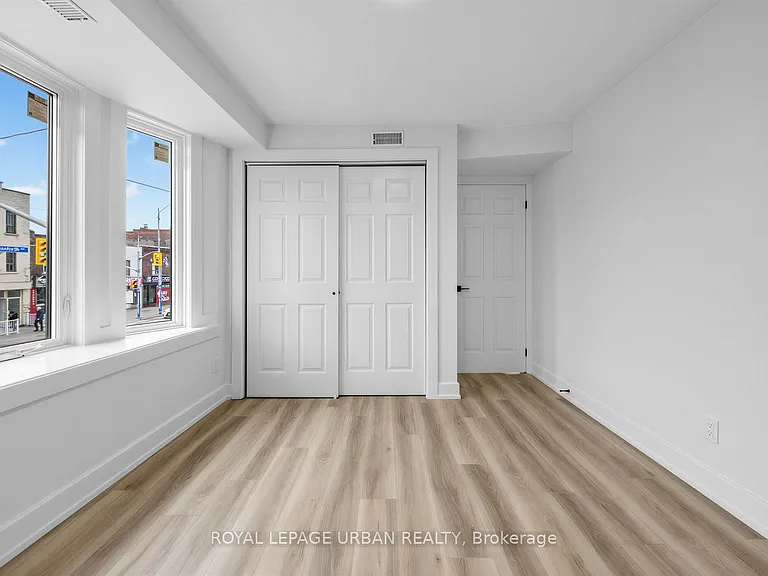 851 Danforth Ave #A — Photo 14