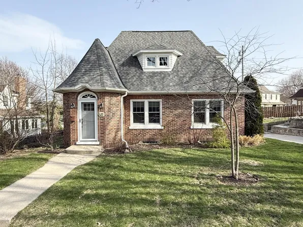 411 Upper ROAD, Kohler, WI 53044
