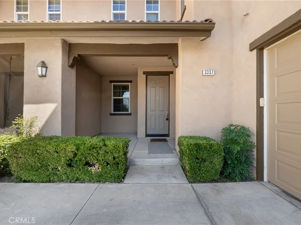 3337 Night Bloom Ln, Perris, CA 92571