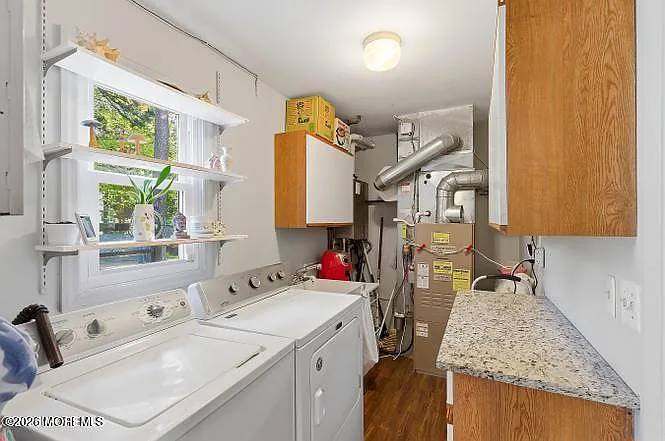 1163 Manor Dr — Photo 13