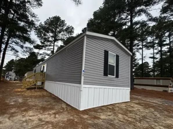 46 S Brenda St #46SB, Spring Lake, NC 28390