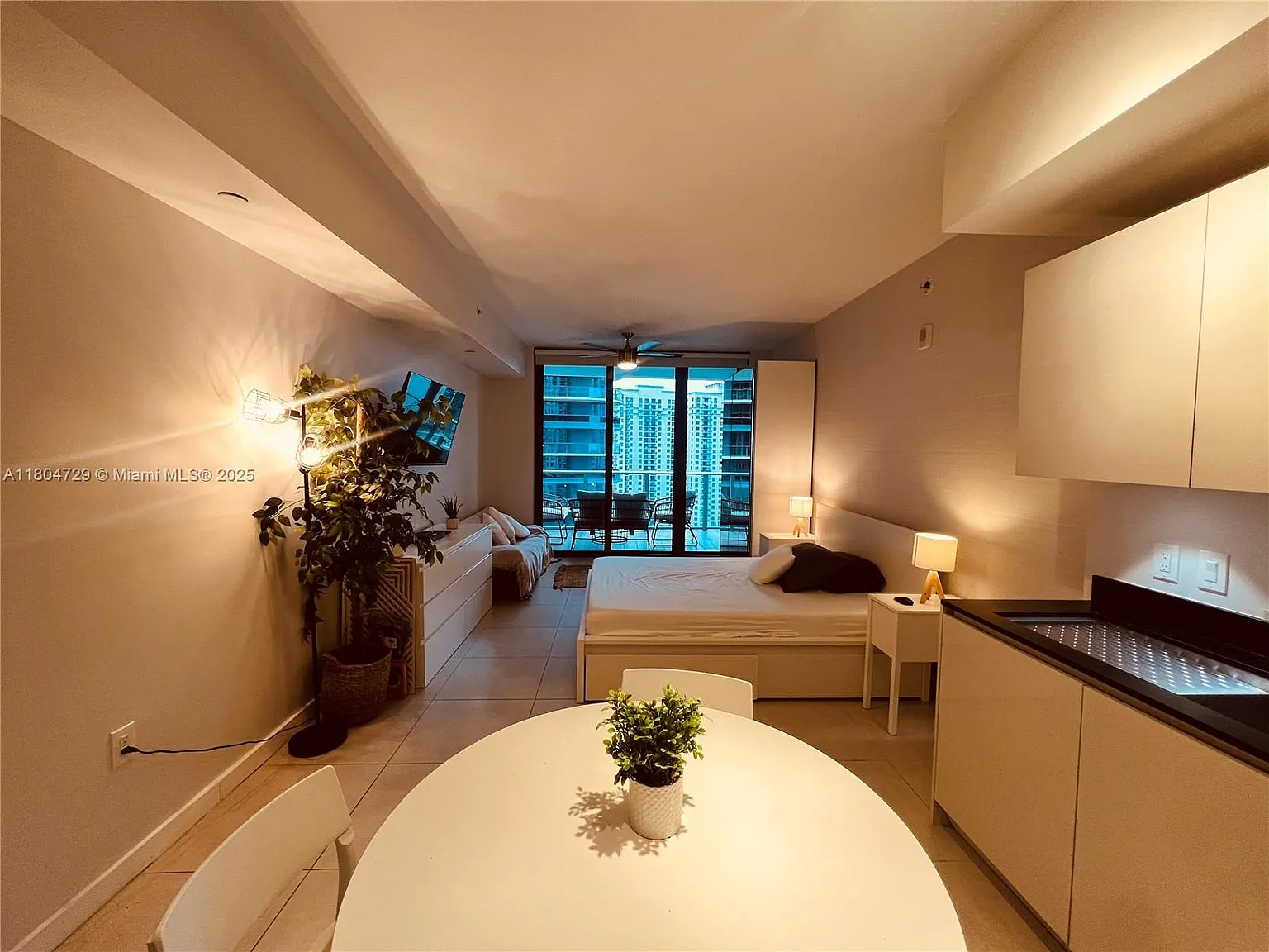 1010 Brickell Condo — Photo 4