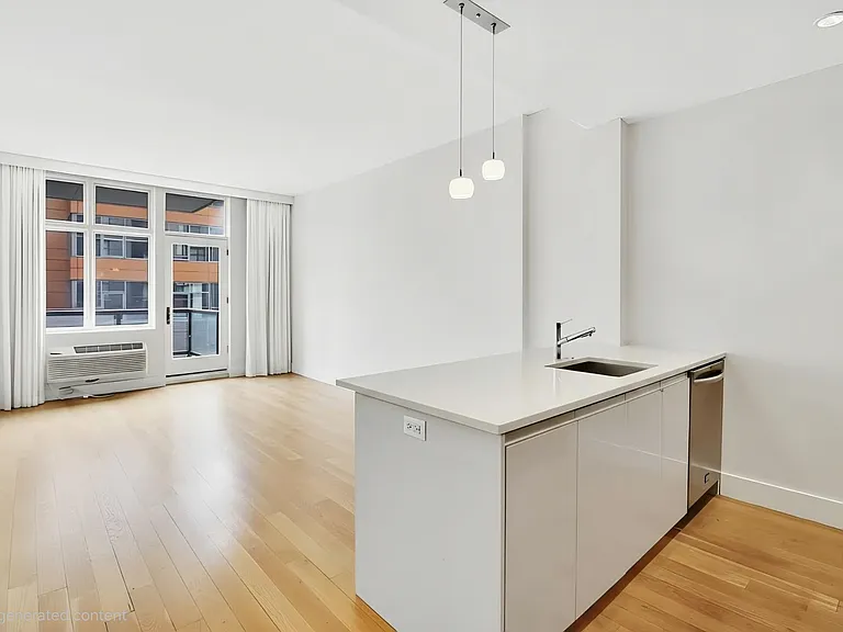 226 50th Ave #4C — Photo 3