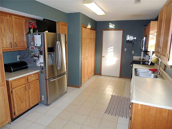 5th image of 7276 Woodside Dr