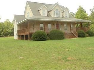 1020 Allen Rd, Grantville, GA 30220