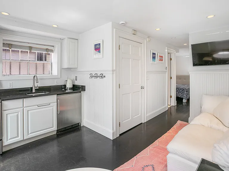 1832 Corcoran St NW — Photo 19