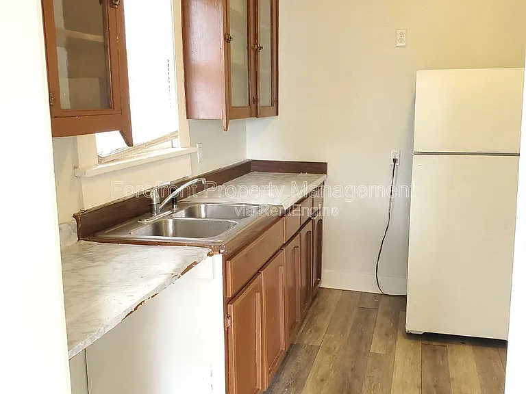 1822 N Olive St #3 — Photo 4