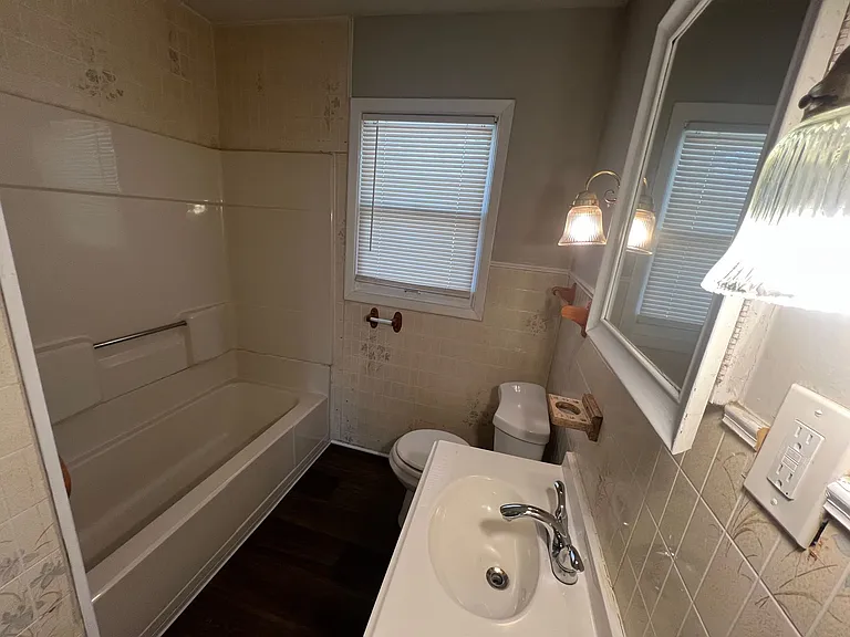 8901 E Gregory Blvd — Photo 18