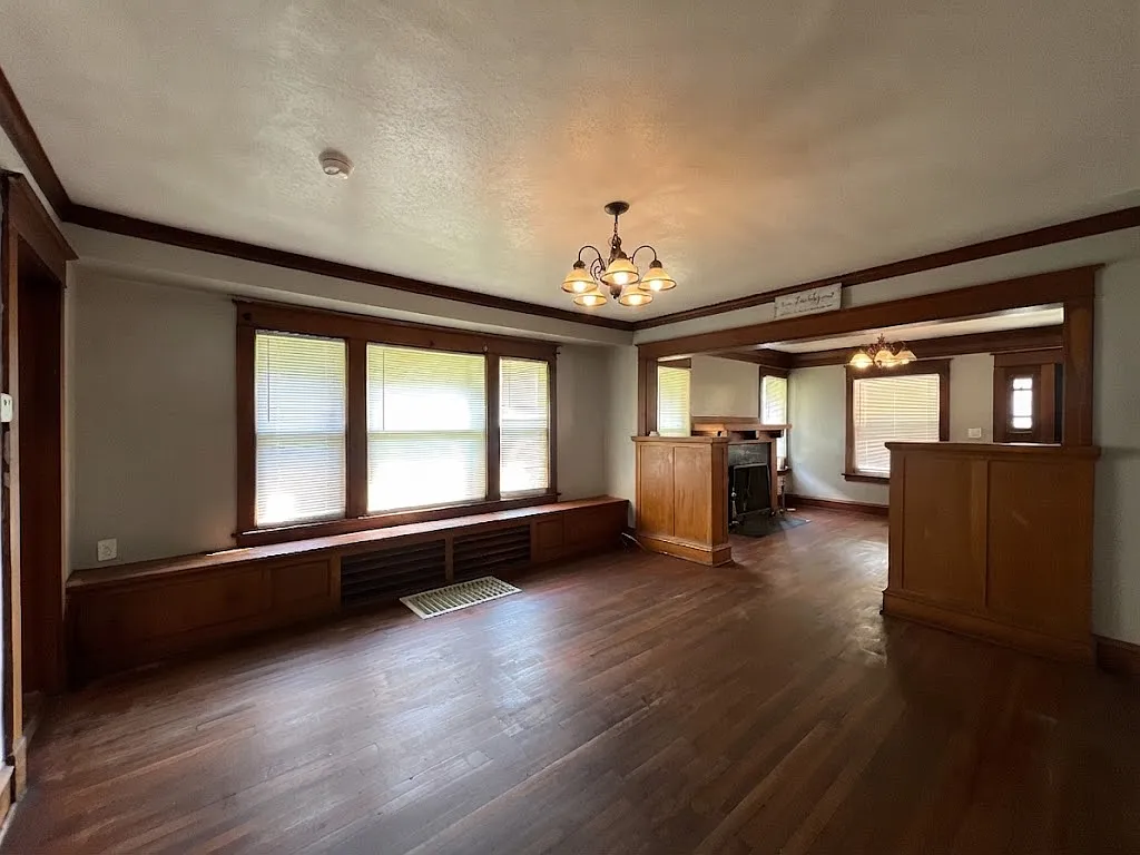 3 bed, 1050 sqft, $1,245 — Photo 4