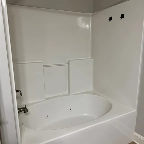 381 Gallery Dr #201 — Photo 10