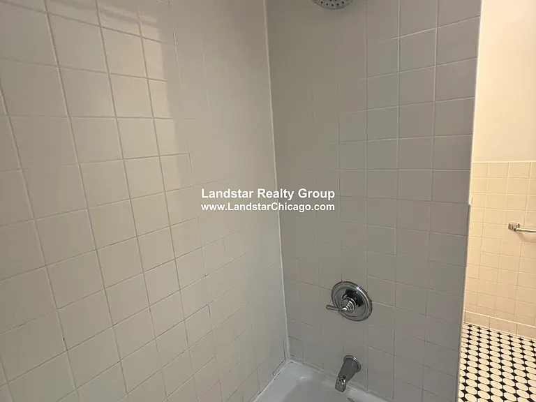 828 Reba Pl #1S — Photo 14