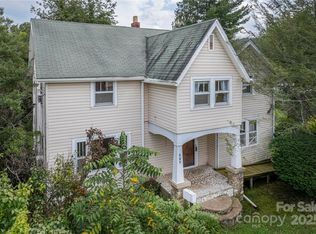 589 Pisgah Dr, Canton, NC 28716