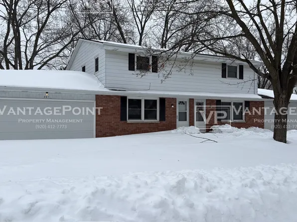 341 Manchester Dr, Green Bay, WI 54303