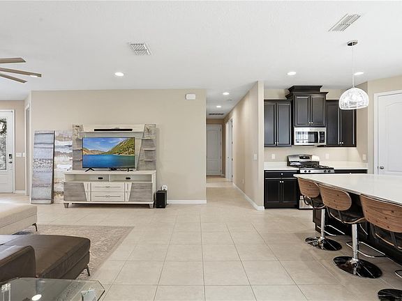 2nd image of 2372 Kaley Ridge Rd