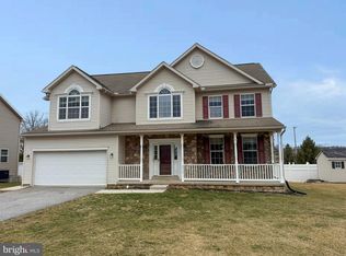 3415 Raintree Rd, York, PA 17404