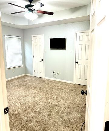 Master His and Her Closets