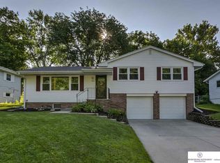 3317 S 109th St, Omaha, NE 68144