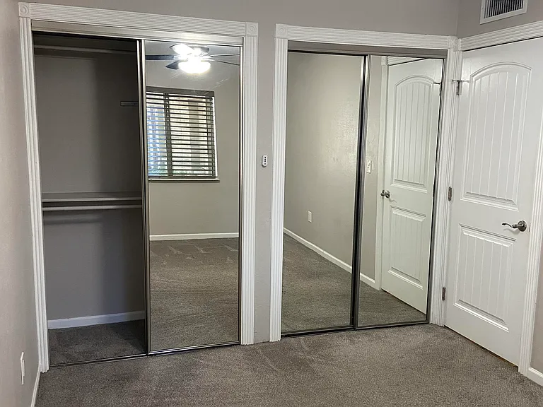 102 W Loma Vista Dr #104 — Photo 21