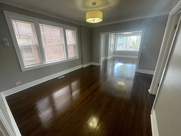 3rd image of 2115 N Kildare Ave