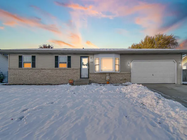 5172 Woodbridge Ave, Portage, IN 46368