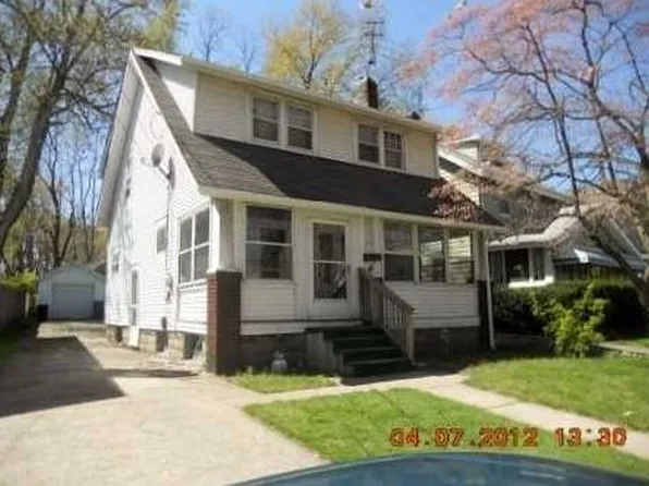 48 Chestnut St, Painesville, OH 44077