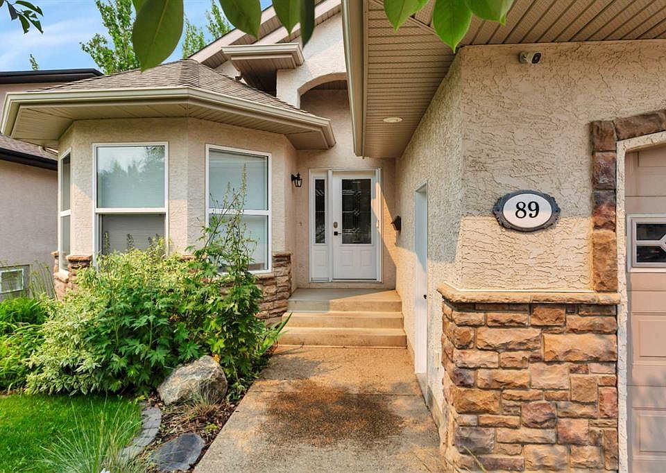 1st image of 89 E Alberts Close