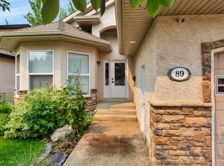 89 E Alberts Close, Red Deer, AB T4R 3J7