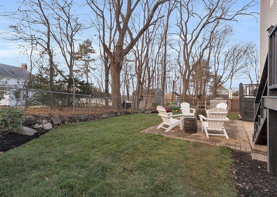 97 Sylvia St Arlington, MA Zillow Apartments for Rent in Arlington