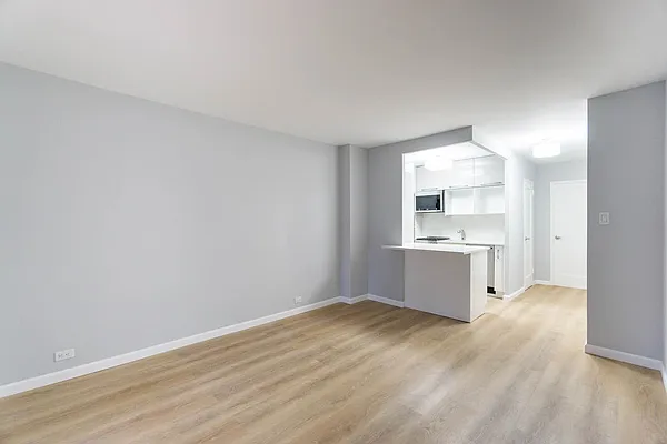 Sold by Aventana | media 3