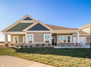 6204 Fairview Dr, McCordsville, IN 46055