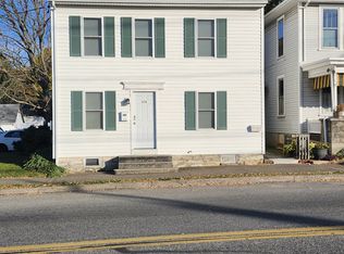 316 W Simpson St, Mechanicsburg, PA