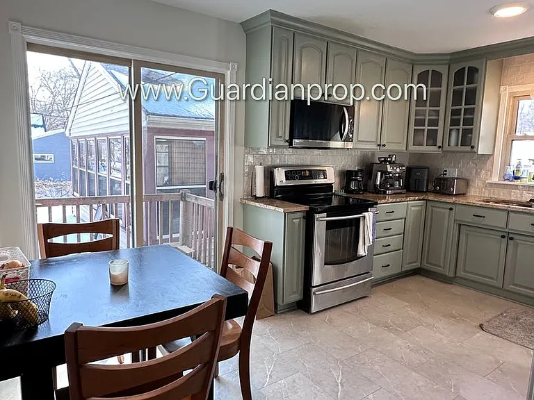3125 Quebec Ave S — Photo 5