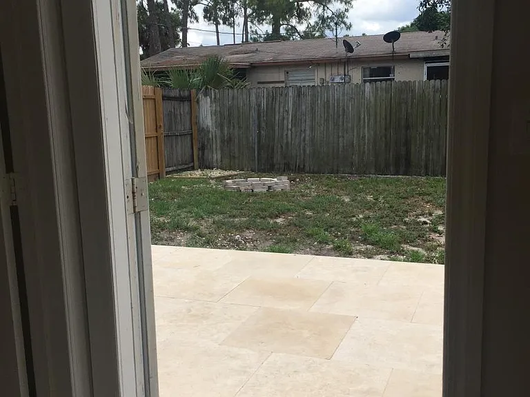 4004 Mindi Ave — Photo 5