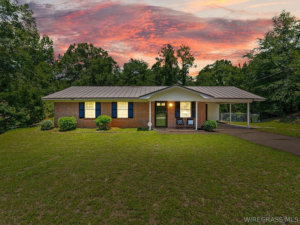 1st image of 141 Honeysuckle Ln