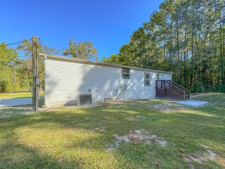 16957 Lake Christiana Ct — Photo 38