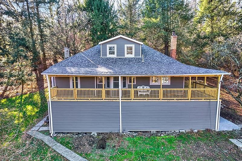 1st image of 8065 Grinder Ln